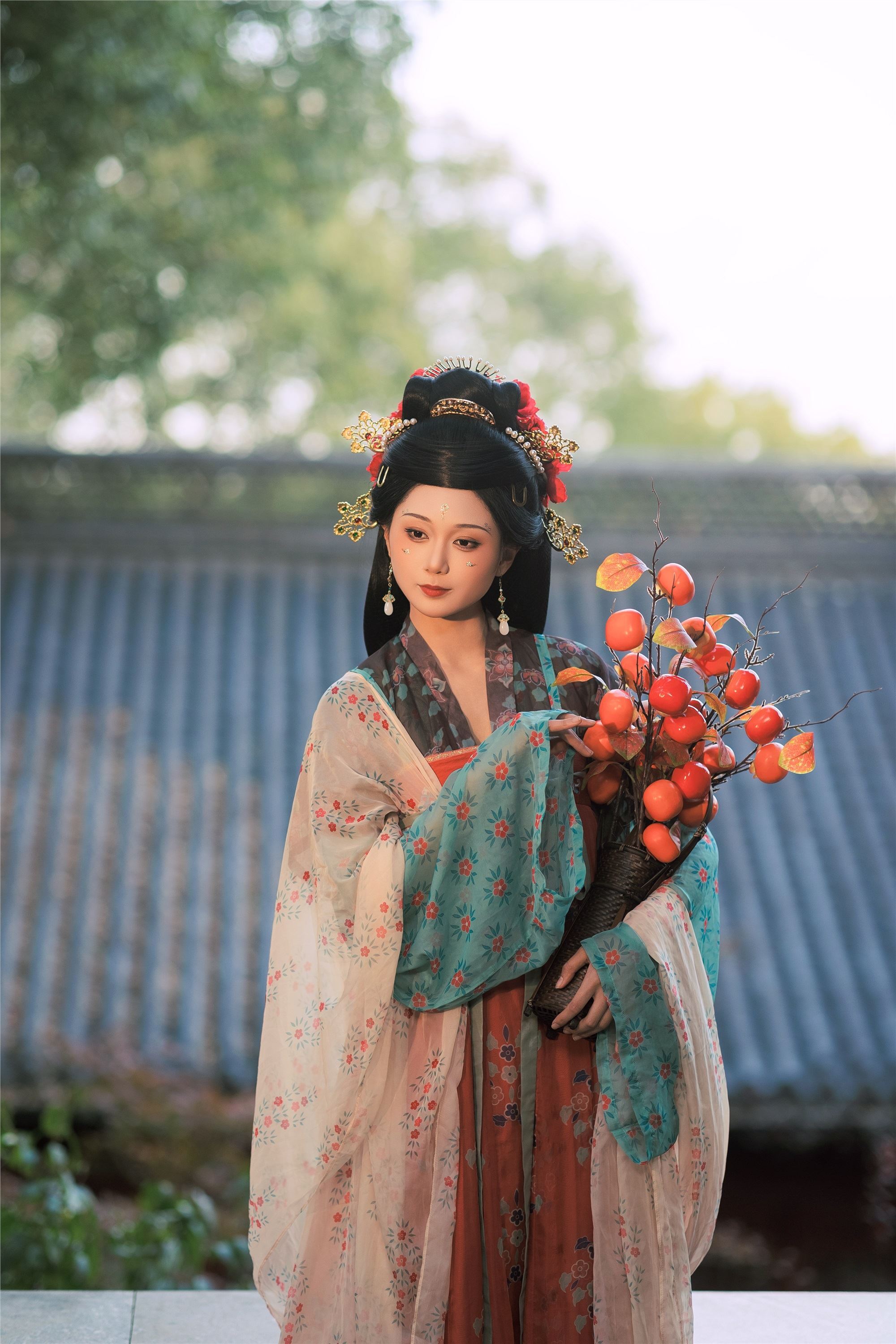 YITUYU艺图语 2025.01.12 山寺踏秋 郑钰熙